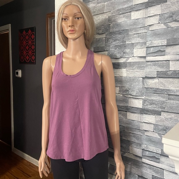 Lululemon" Tank Top - Picture 5 of 14
